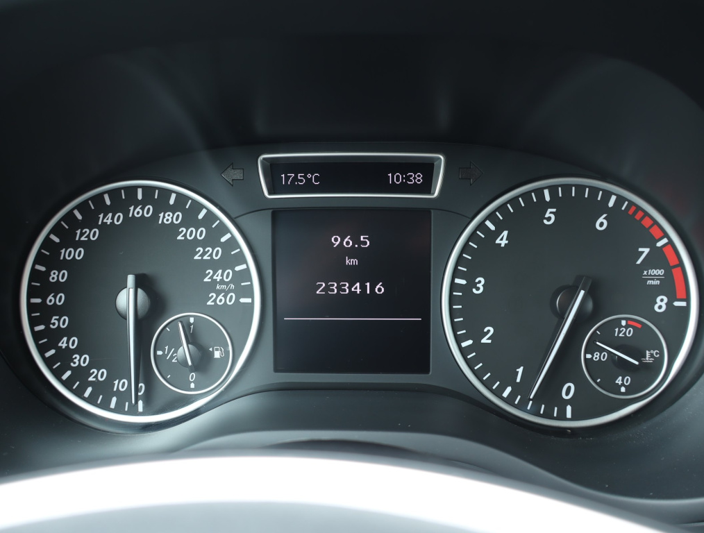 Mercedes-Benz B