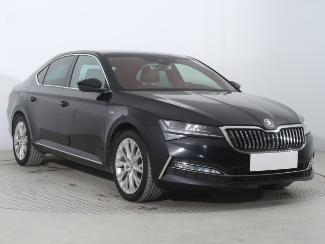 Skoda Superb 2022