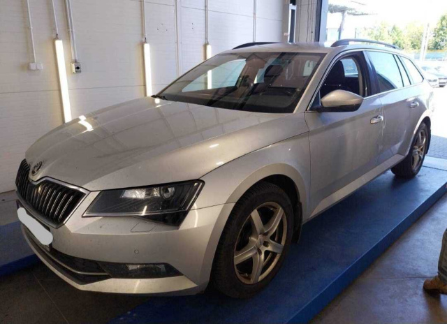 Skoda Superb 2016