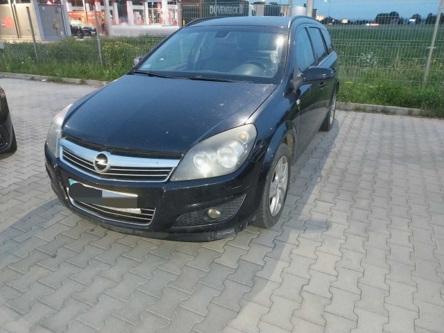 Opel Astra 2010