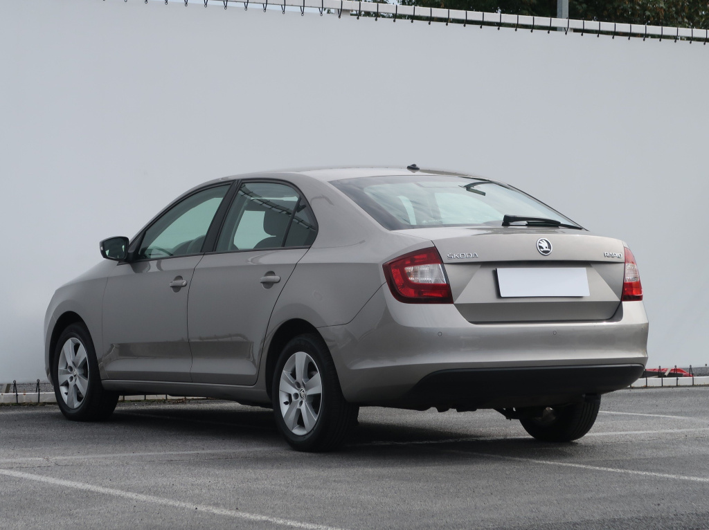 Škoda Rapid