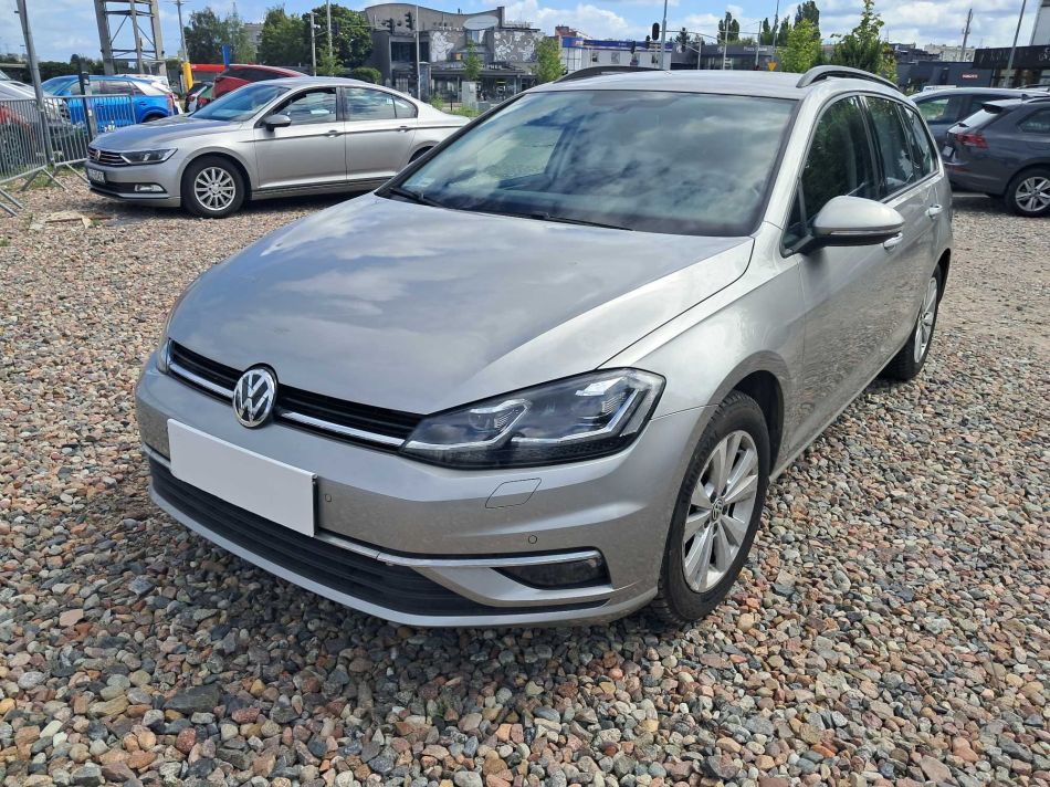 Volkswagen Golf - 2019