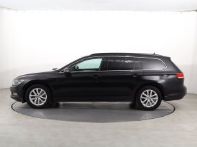 Volkswagen Passat - 2016