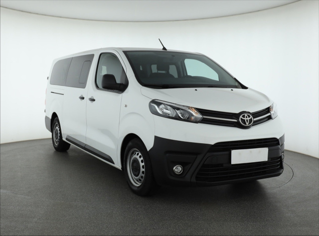 Toyota Proace 2022