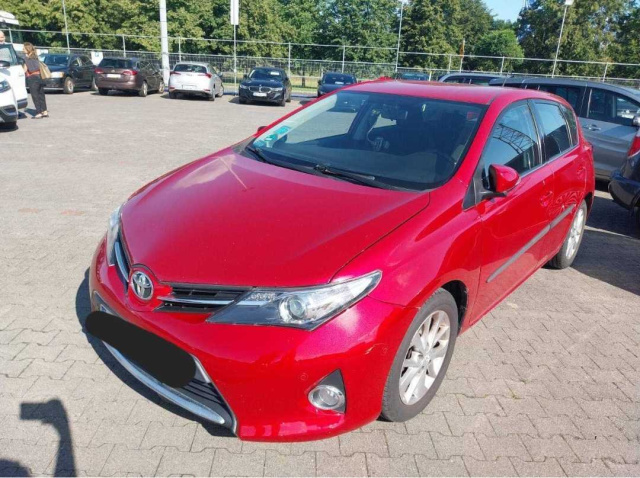 Toyota Auris 2013