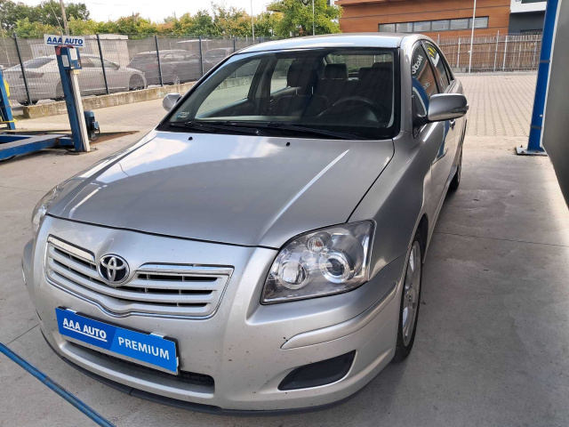 Toyota Avensis 2006