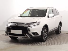 Mitsubishi Outlander - 2018