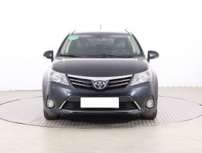 Toyota Avensis - 2013
