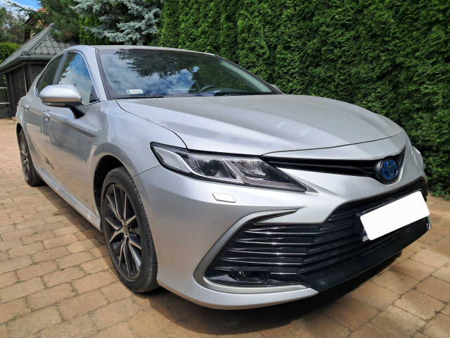 Toyota Camry 2021