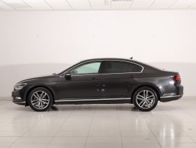 Volkswagen Passat - 2017