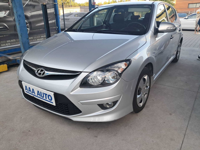 Hyundai i30 2011