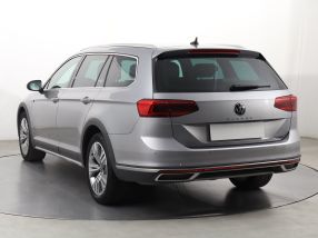 Volkswagen Passat - 2020