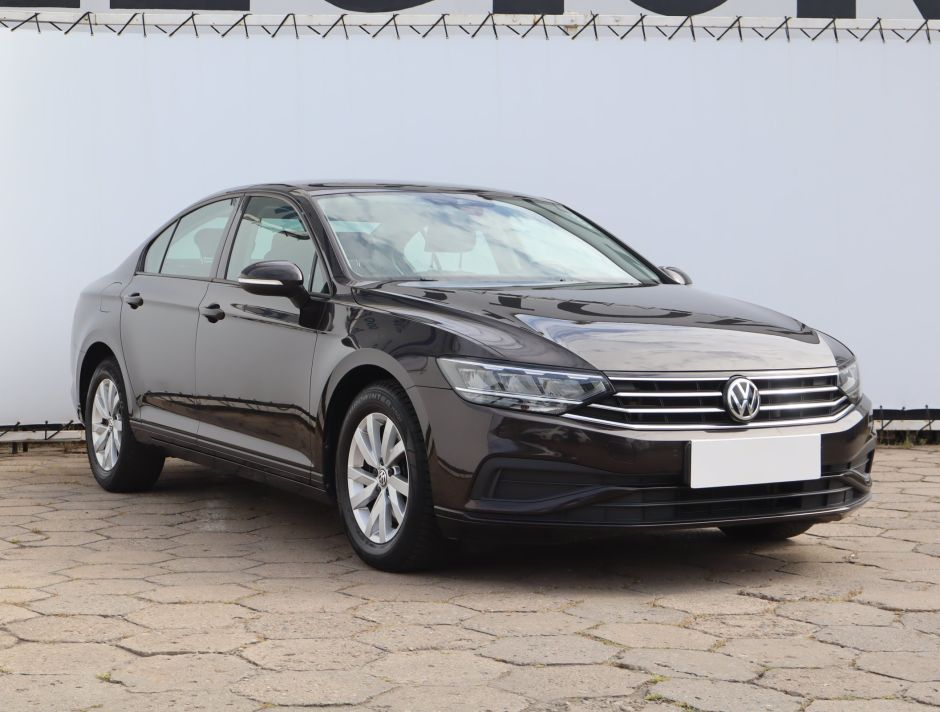 Volkswagen Passat - 2020