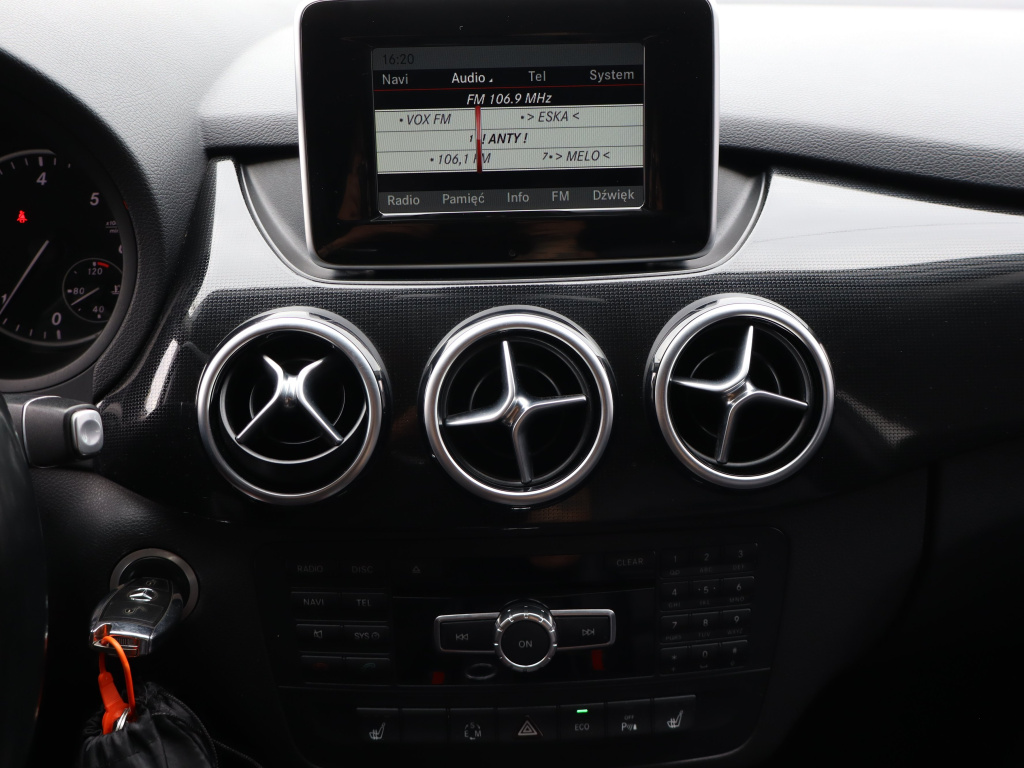 Mercedes-Benz B