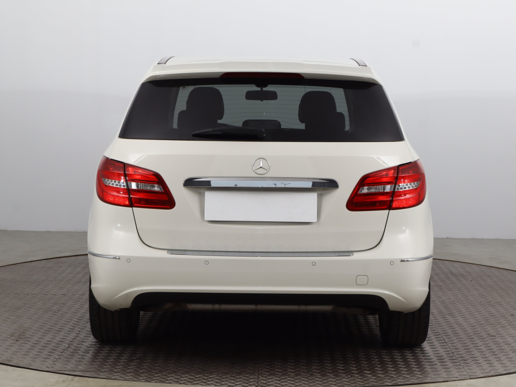 Mercedes-Benz B