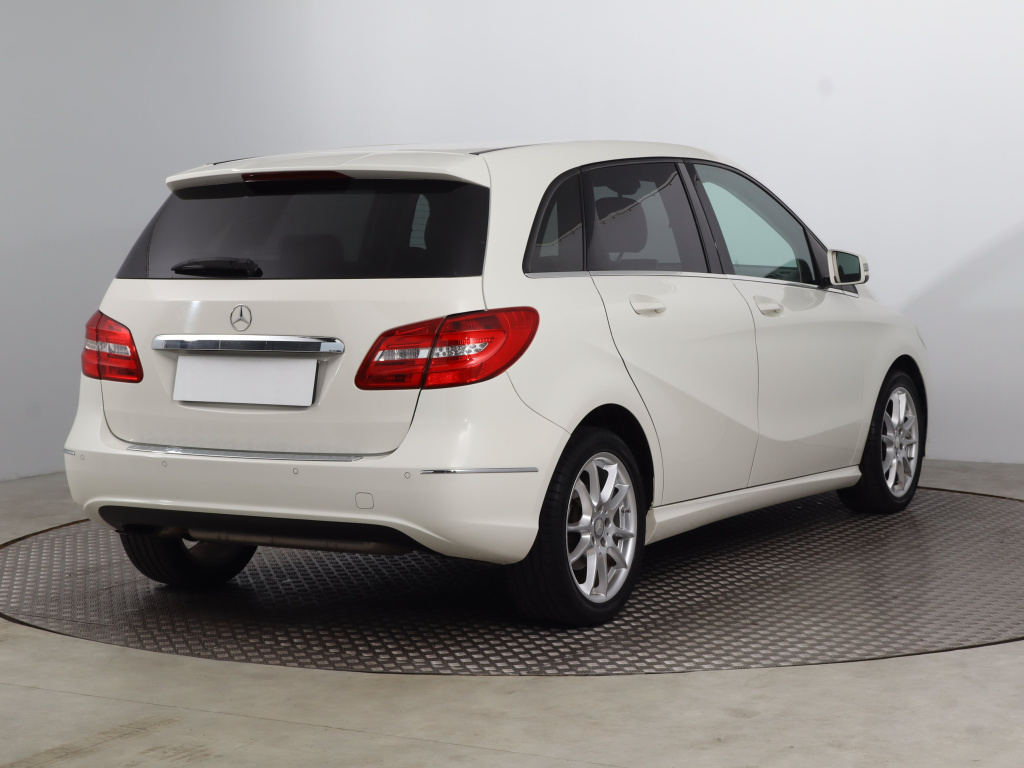 Mercedes-Benz B
