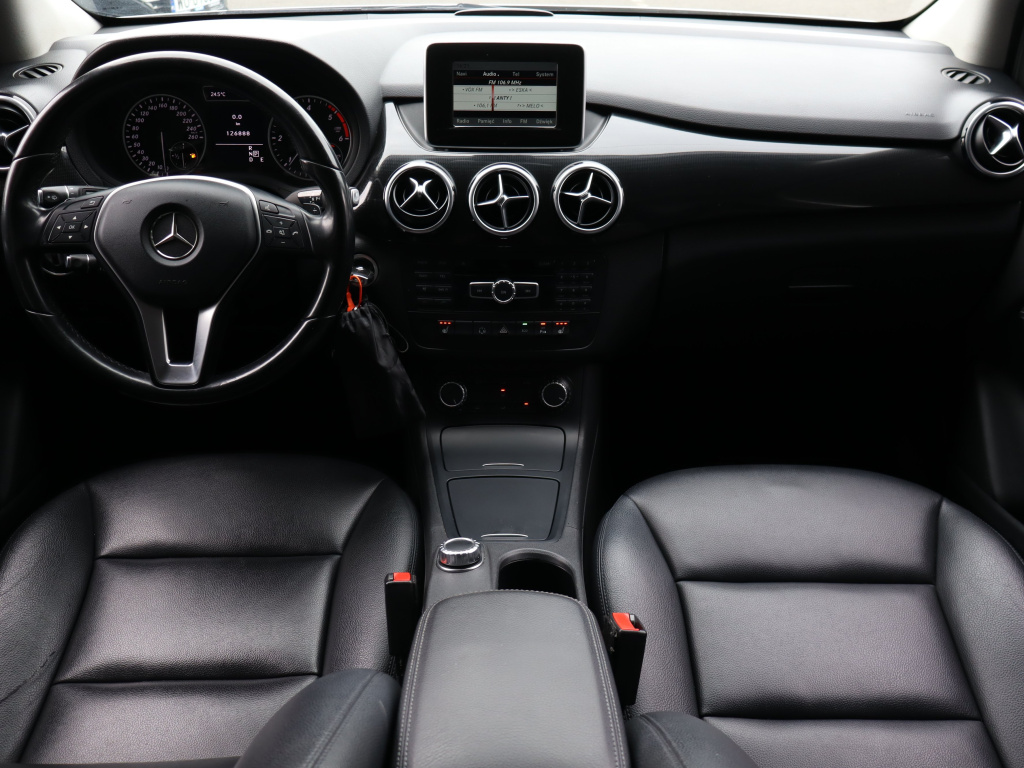 Mercedes-Benz B