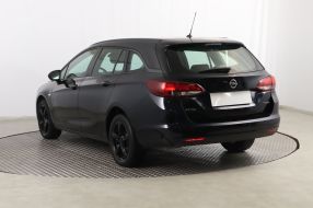 Opel Astra - 2018