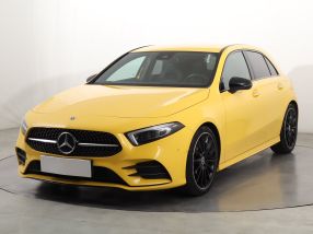 Mercedes-Benz A - 2022
