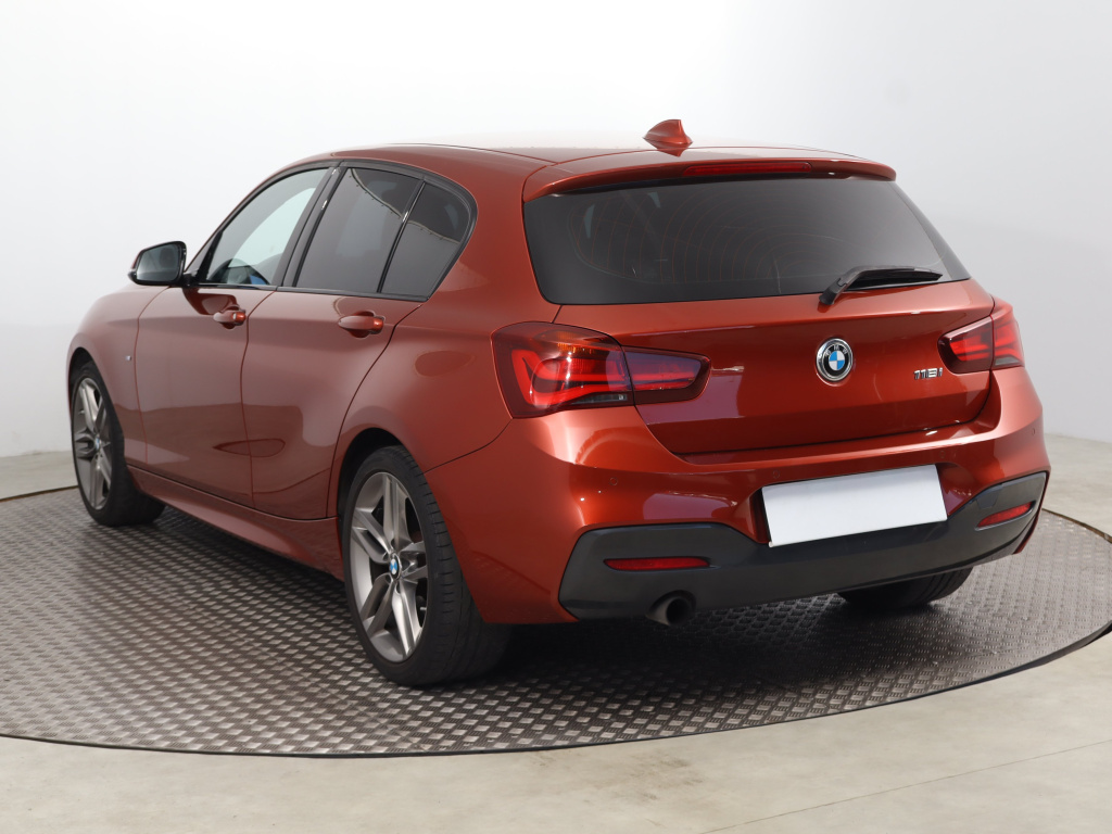 BMW 1