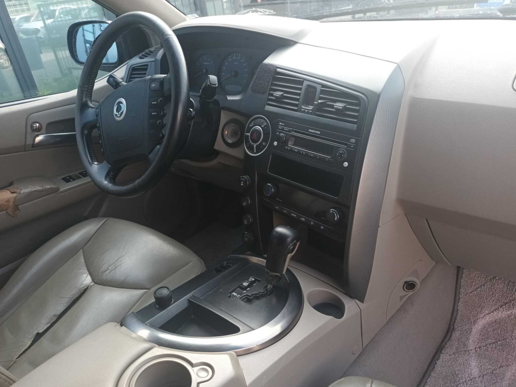 Ssang Yong Kyron