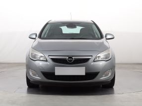 Opel Astra - 2010