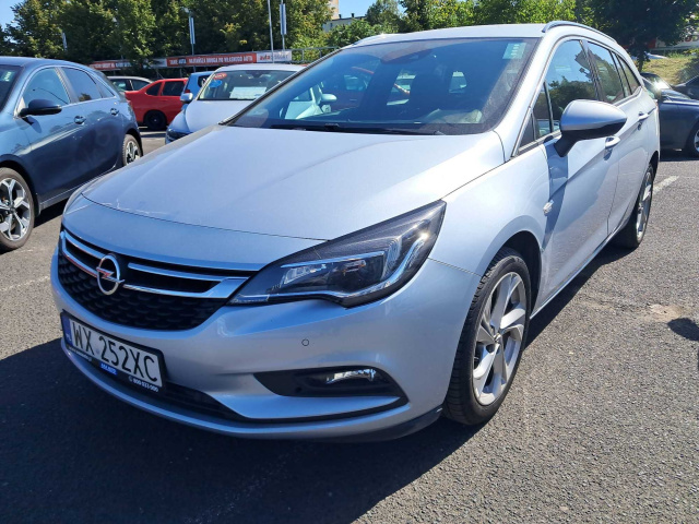 Opel Astra 2016