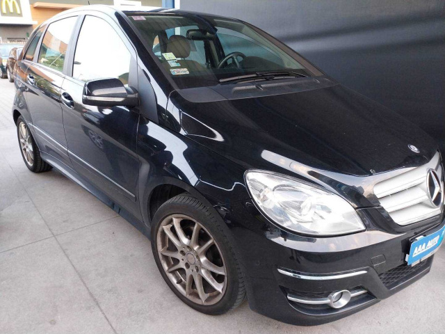 Mercedes-Benz B 2011