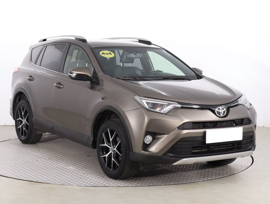 Toyota RAV 4 - 2015