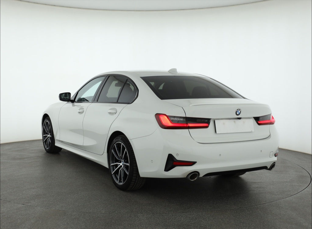 BMW 3