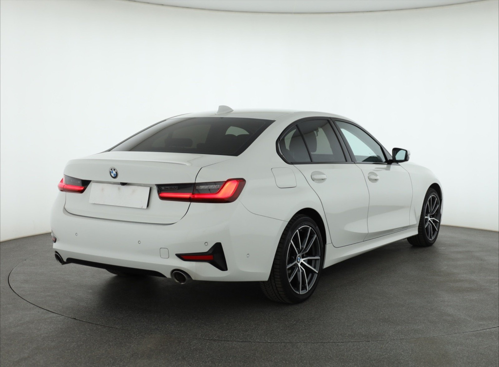 BMW 3