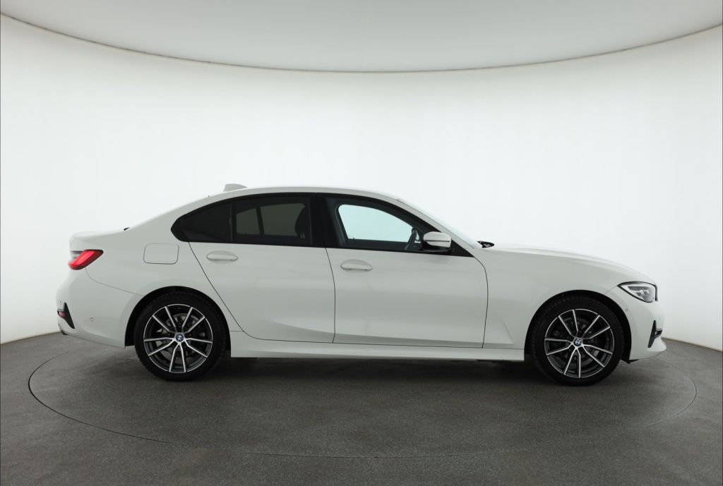BMW 3