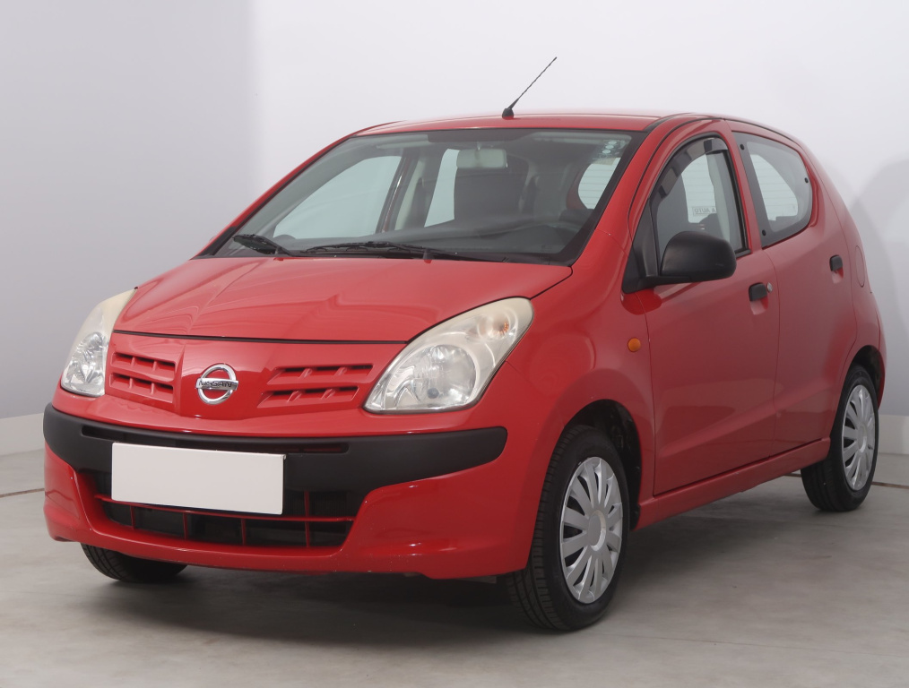 Nissan Pixo
