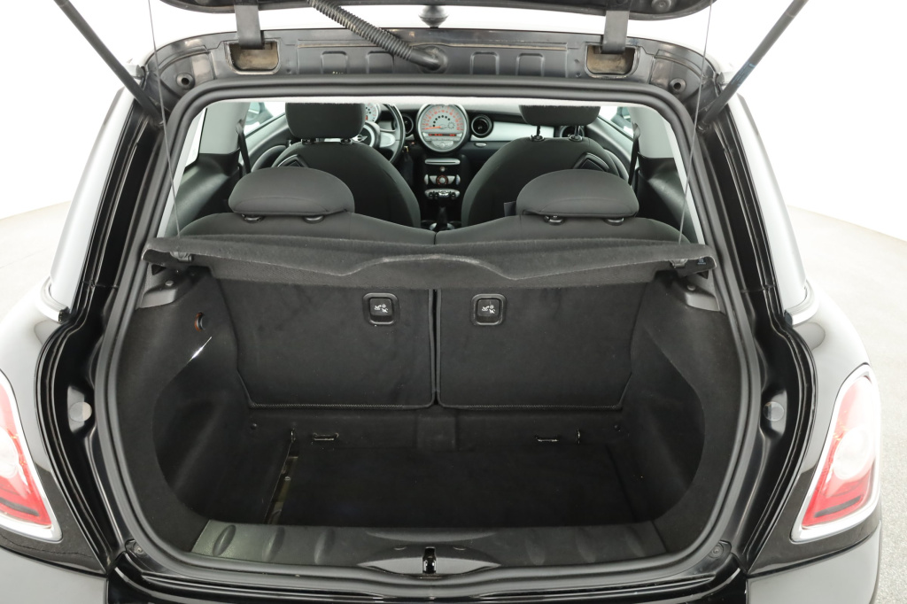 MINI 3-door