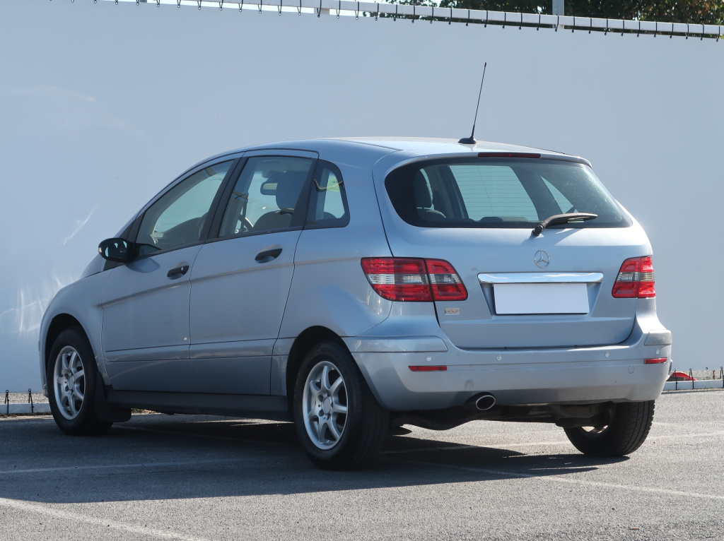 Mercedes-Benz B