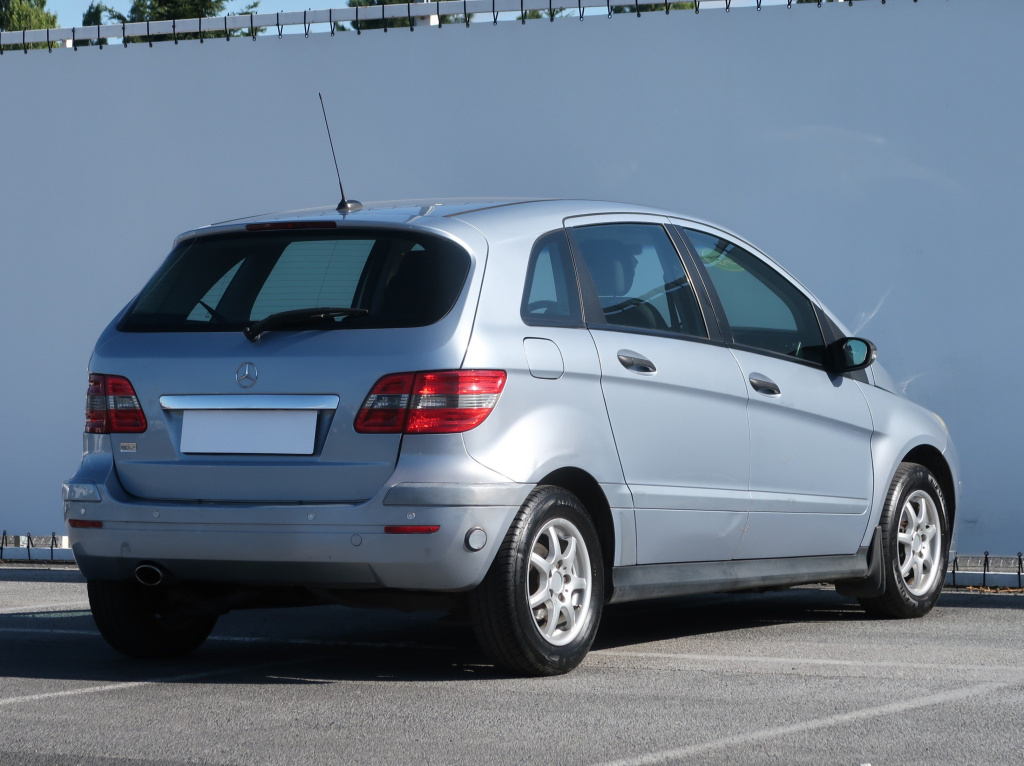 Mercedes-Benz B