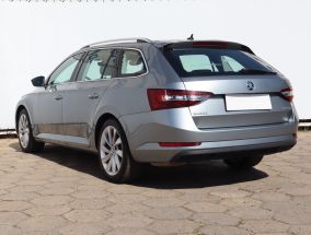 Skoda Superb - 2016