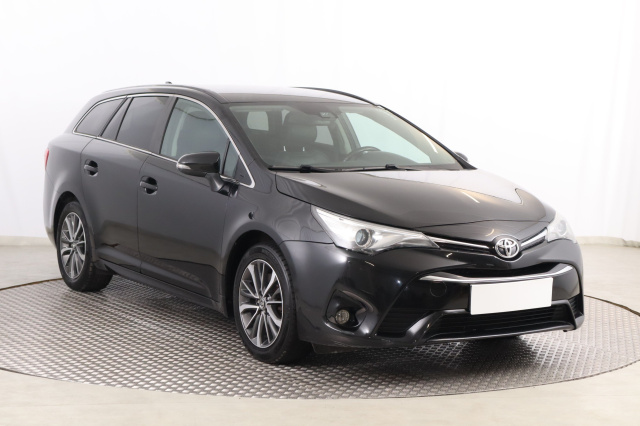 Toyota Avensis 2016