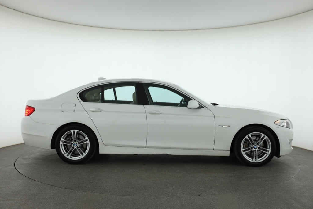 BMW 5