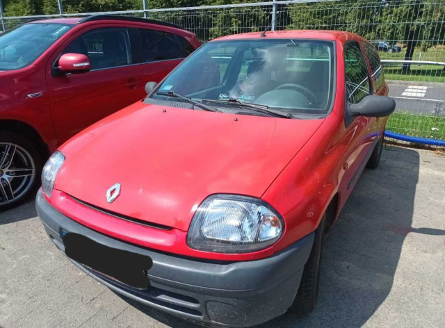 Renault Clio 2000