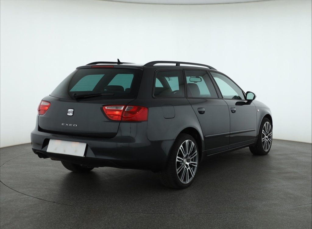 Seat Exeo