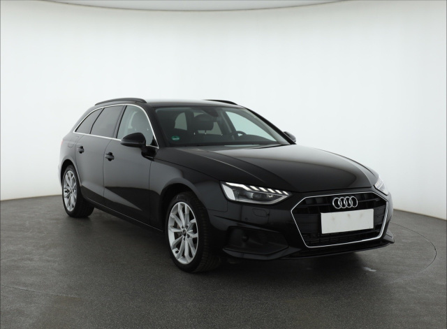 Audi A4 2022