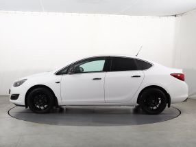Opel Astra - 2017