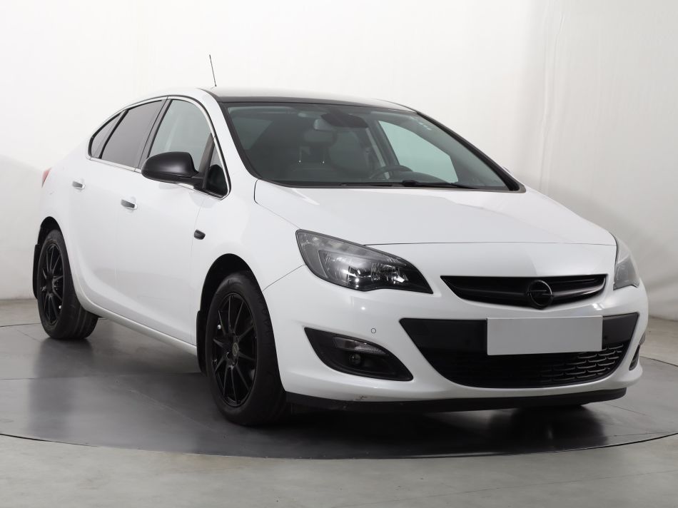 Opel Astra - 2017