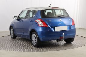 Suzuki Swift - 2015