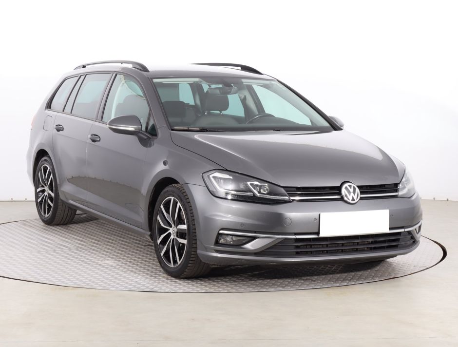 Volkswagen Golf - 2017
