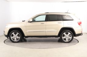Jeep Grand Cherokee - 2011