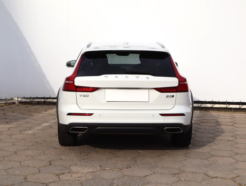 Volvo V60 Cross Country