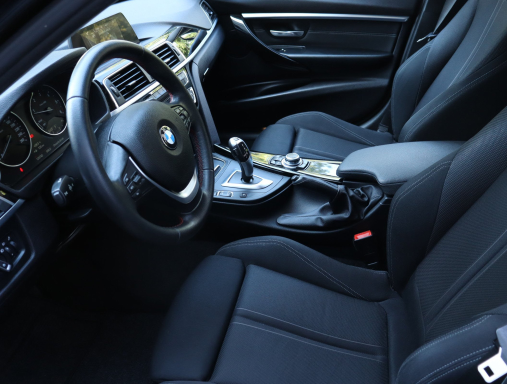 BMW 3