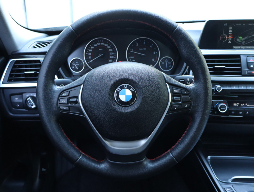 BMW 3